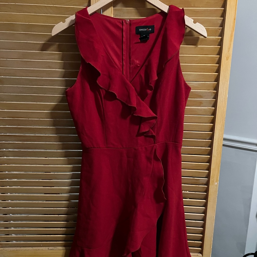 Red mini ruffle dress